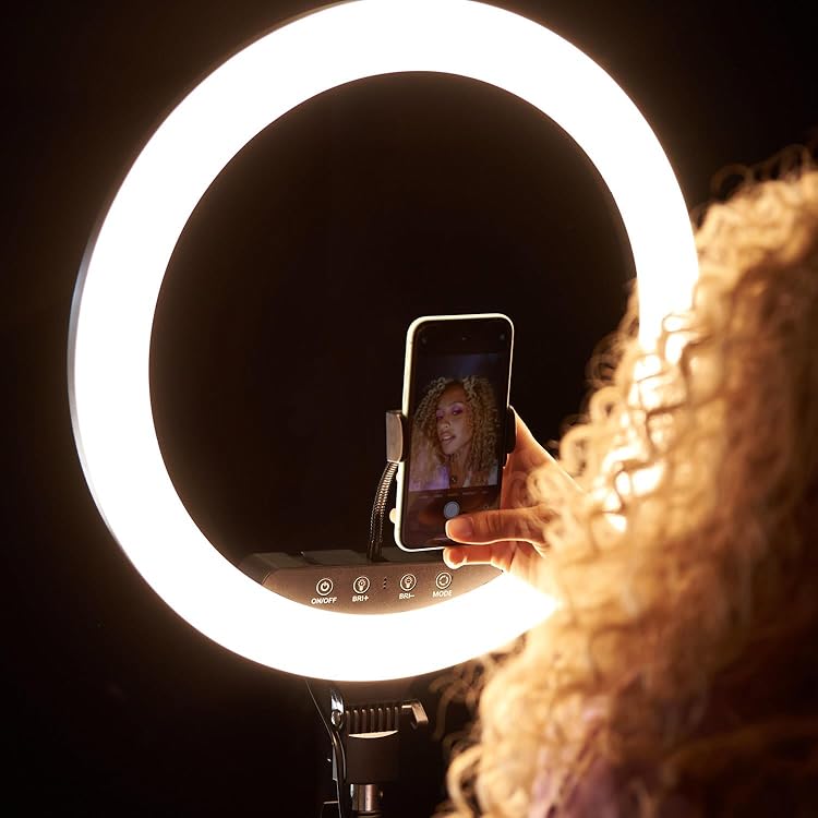 RING LIGHT ET TRIPIED