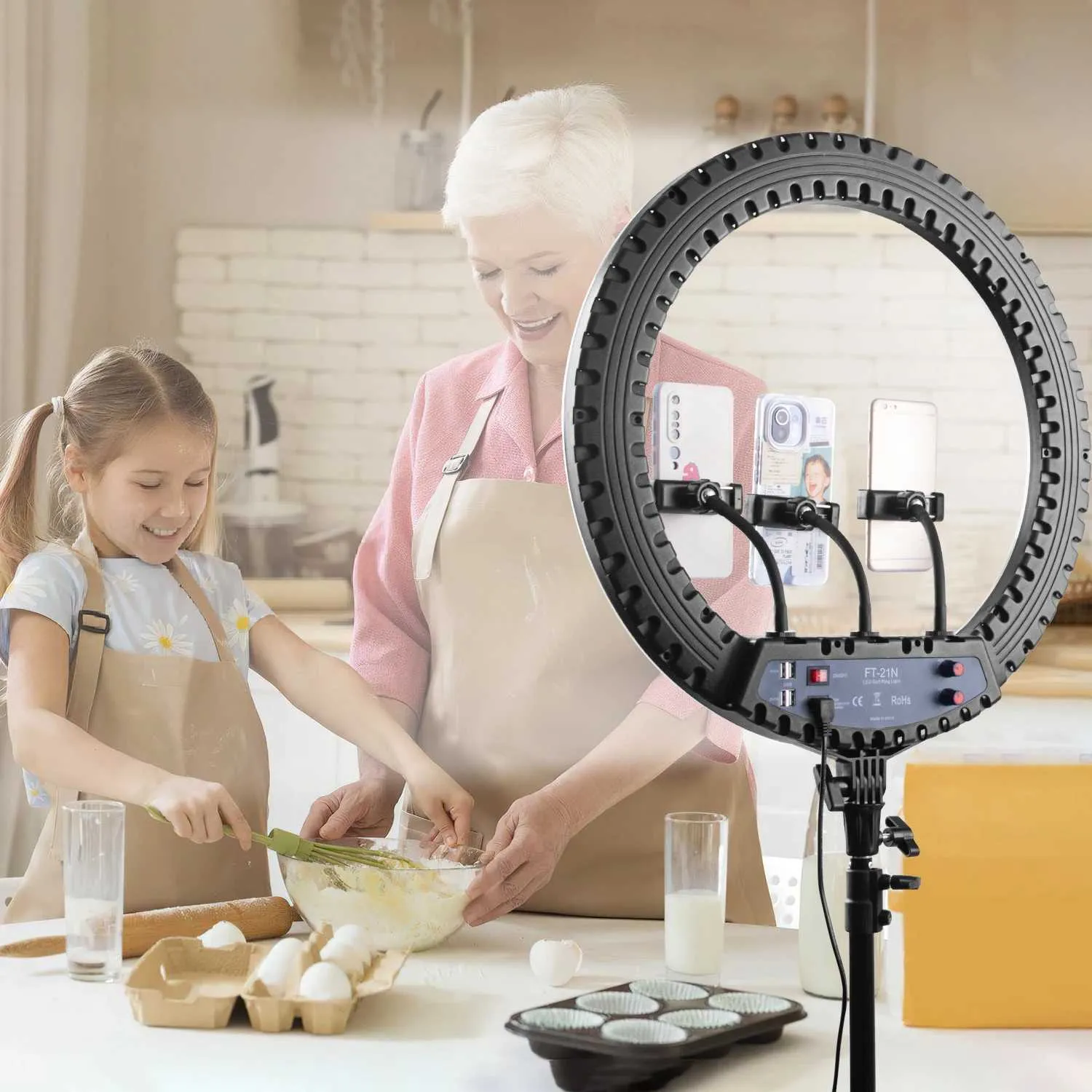 HQ LED SOFT RING LIGHT 21N